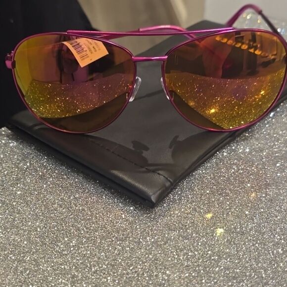 Kurt Geiger London Shoreditch Aviator Sunglasses - Picture 6 of 10